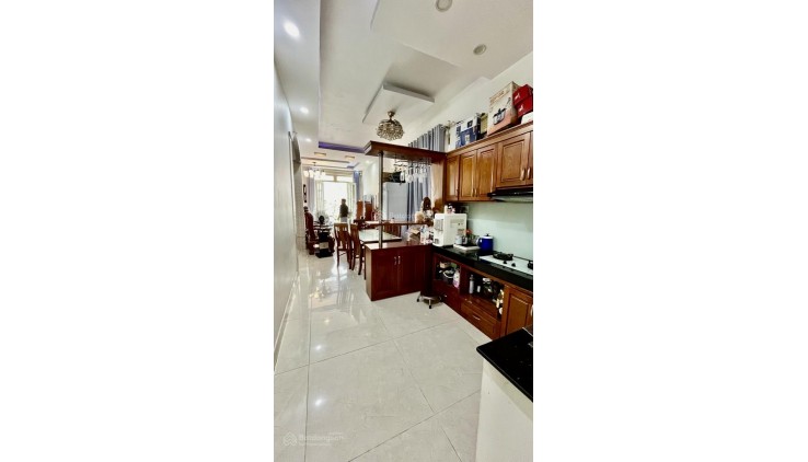 Biệt thự KDC Bách Khoa - 6x19.2m, Bank định giá 10 tỷ - ngộp bán nhỉnh 8 tỷ.